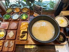 -银米·云南传统过桥米线(双廊黑金冠店)