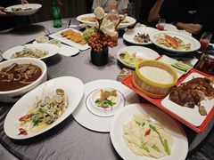 -骏莱海鲜鱼港(五角场店)