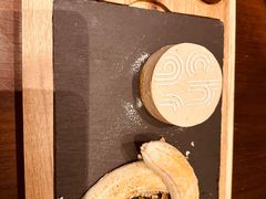 -恰餐厅及酒吧 CHAR Bar & Grill (北京丽都皇冠假日店)