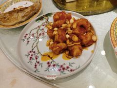 宫爆虾球-柳泉居饭庄