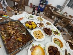 -聚农庄民宿农家院(梨木台东山店)