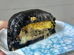 黑金土豆芝士牛肉包-追光 Dream Bakery(汉街店)