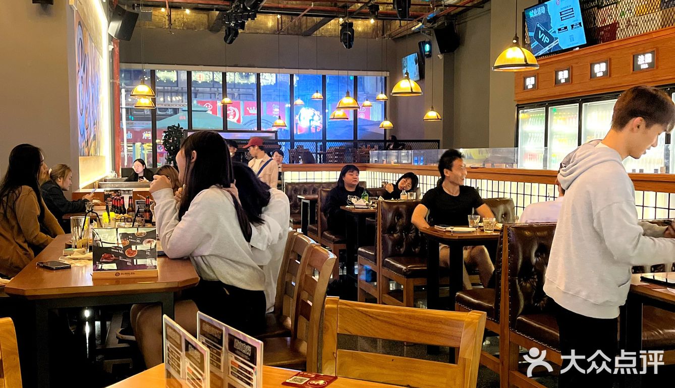 周末聚餐首选｜高颜值餐吧约起来