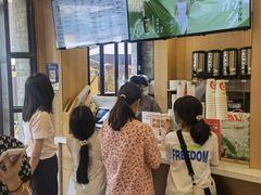 -霸王茶姬(南强街店)