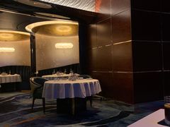 -迪拜帆船酒店海底餐厅