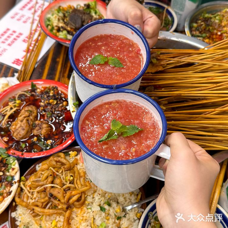 成都西南财大附近，平价好吃的串串香