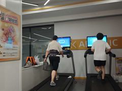 -超鹿运动(五四北泰禾广场店)
