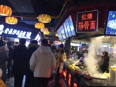 -庙街旅游·美食广场(五一广场店)