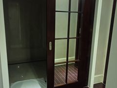 -茂名熹龙国际大酒店(人民广场高铁站店)