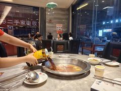 -忘情水鱼头·鲜鱼火锅(滨江中路店)