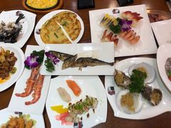 -青瓦餐厅·生鱼片·韩园烤肉(西塔店)