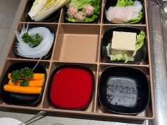 -海底捞火锅(珠影星光城夜宵主题店)