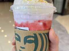 草莓轻乳酪星冰乐-星巴克臻选(北京太阳宫凯德店)