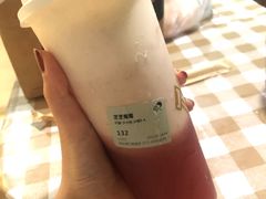 -喜茶(杭州滨江宝龙店)