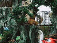 -蓝精灵乐园·世茂精灵之城主题乐园