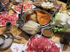 -顶顶汤火牛排火锅·经典铜锅涮肉