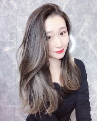 -HAIR HERE造型