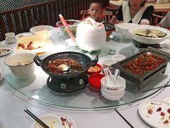 -味上湘菜馆(阿波罗店)