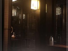 -余欢领鲜火锅(新街口店)