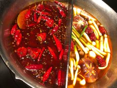 -湊湊火锅·茶憩(新中关购物中心店)