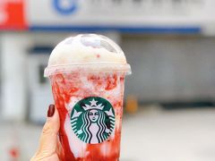 草莓轻乳酪星冰乐-星巴克(成都太古里二店)