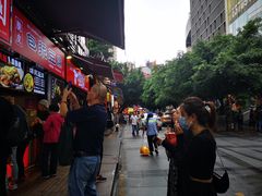 -八一路好吃街(雨田商务大厦店)