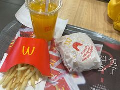 -麦当劳(郑州东高铁站店)
