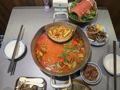 -楠小云·云南鲜菌·鲜牛自助火锅(九眼桥店)