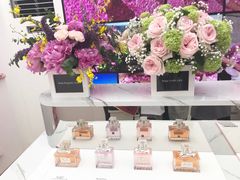 -Dior迪奥(上海世茂广场店)