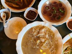 -老白肉馆(临江小区店)