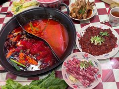 -赵美丽重庆火锅(西安直营总店)
