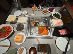 -海底捞火锅(宝龙广场夜宵主题店)