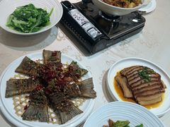 -洈水谣 · 地道荆州松滋菜(菱角湖公园店)