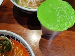 -鑫花溪牛肉米粉(东环大润发店)