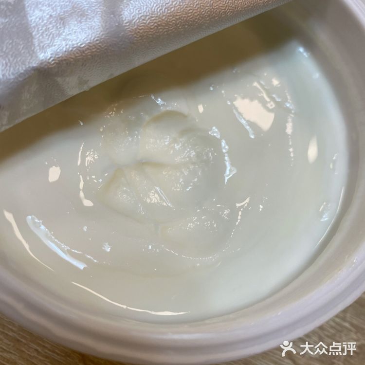 英国超市玛莎M&S零食 泰式甜辣椒薯片饼干柠檬挞酸奶