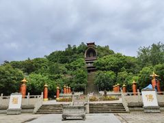 -荣县大佛