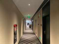 -希岸·轻雅酒店(广州白鹅潭艺术中心花地湾地铁站店)