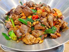 -黄泥岗·地道湖北菜(奥特莱斯店)