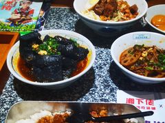 -湘下佬·老长沙吃货铺(酃湖万达店)