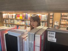 -茑屋书店(天目里店)