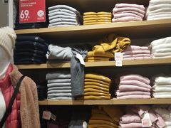 -优衣库(上海金桥太茂店)