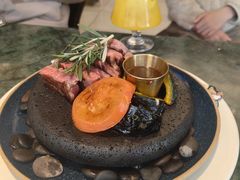 -秘密旅行Bonjour(黑金冠 江南西店)