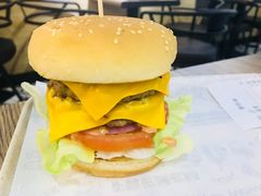 -牛纽塔·牛人堡(群众路店)