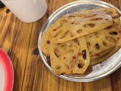 -冶建镜子·老南昌大排档·江西虾王(总店)