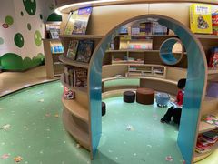 -新华书店(保利水城店)