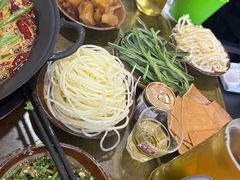-黄潇洒老火锅(九眼桥宏济巷店)