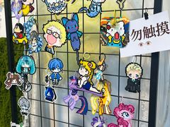 -郑在DIY·潮玩银饰绘画手作(中央大道旗舰店)