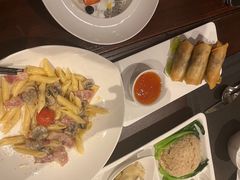 -三亚湾海居铂尔曼度假酒店