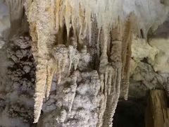 -巴马水晶宫