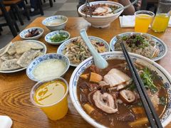 -门框胡同百年卤煮(新街口店)